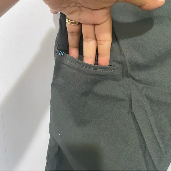 Kuhl Men's Resistor Lite Chino Short 32 Charcoal Blue Casual Stretch Classic - Picture 7 of 16